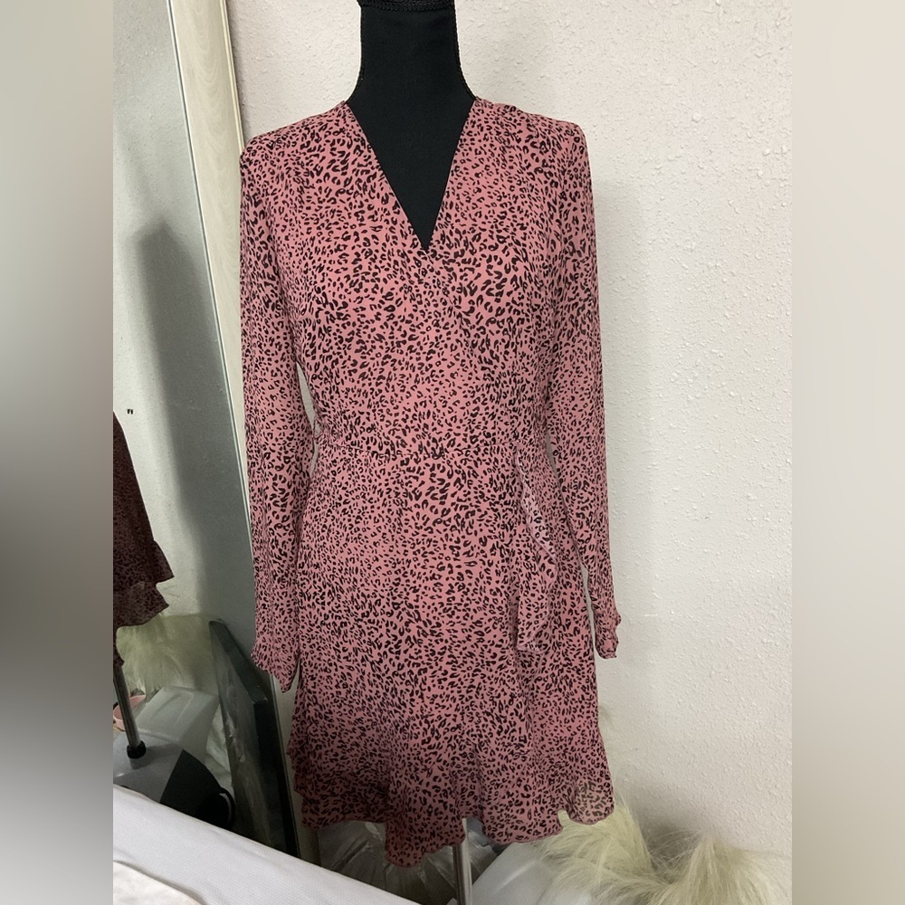 Missguided Pink Animal Print Long Sleeve Dress - Picture 3 of 12